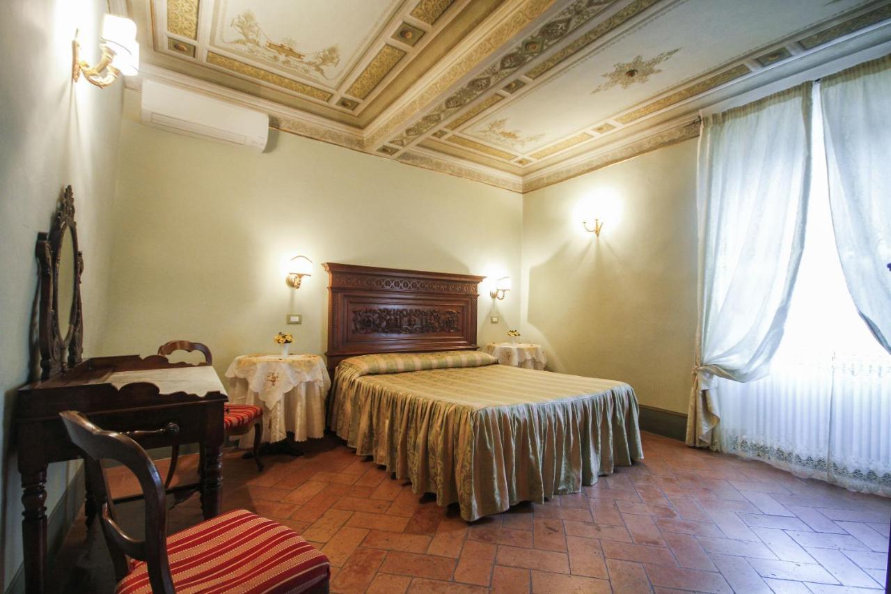 Antica Residenza Cicogna Bed & Breakfast Siena Exterior photo
