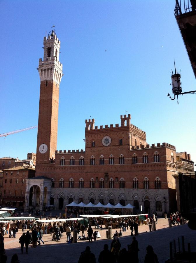 Antica Residenza Cicogna Bed & Breakfast Siena Exterior photo