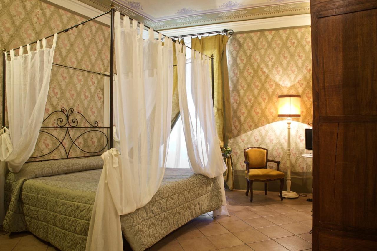 Antica Residenza Cicogna Bed & Breakfast Siena Exterior photo